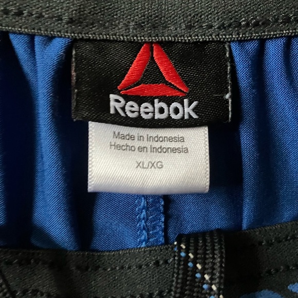 Men’s Reebok Shorts - Picture 2 of 2